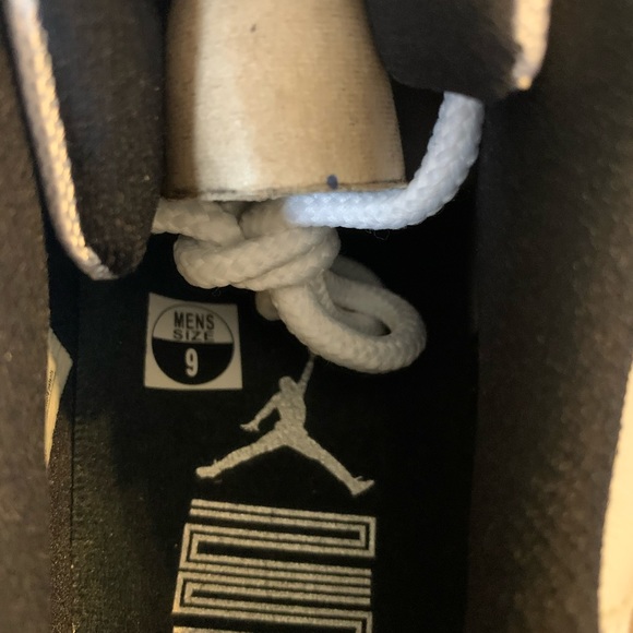 Jordan 11 Retro Low Legend Blue - Picture 5 of 8